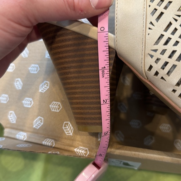 Call It Spring - Enfleda - Picture 6 of 6